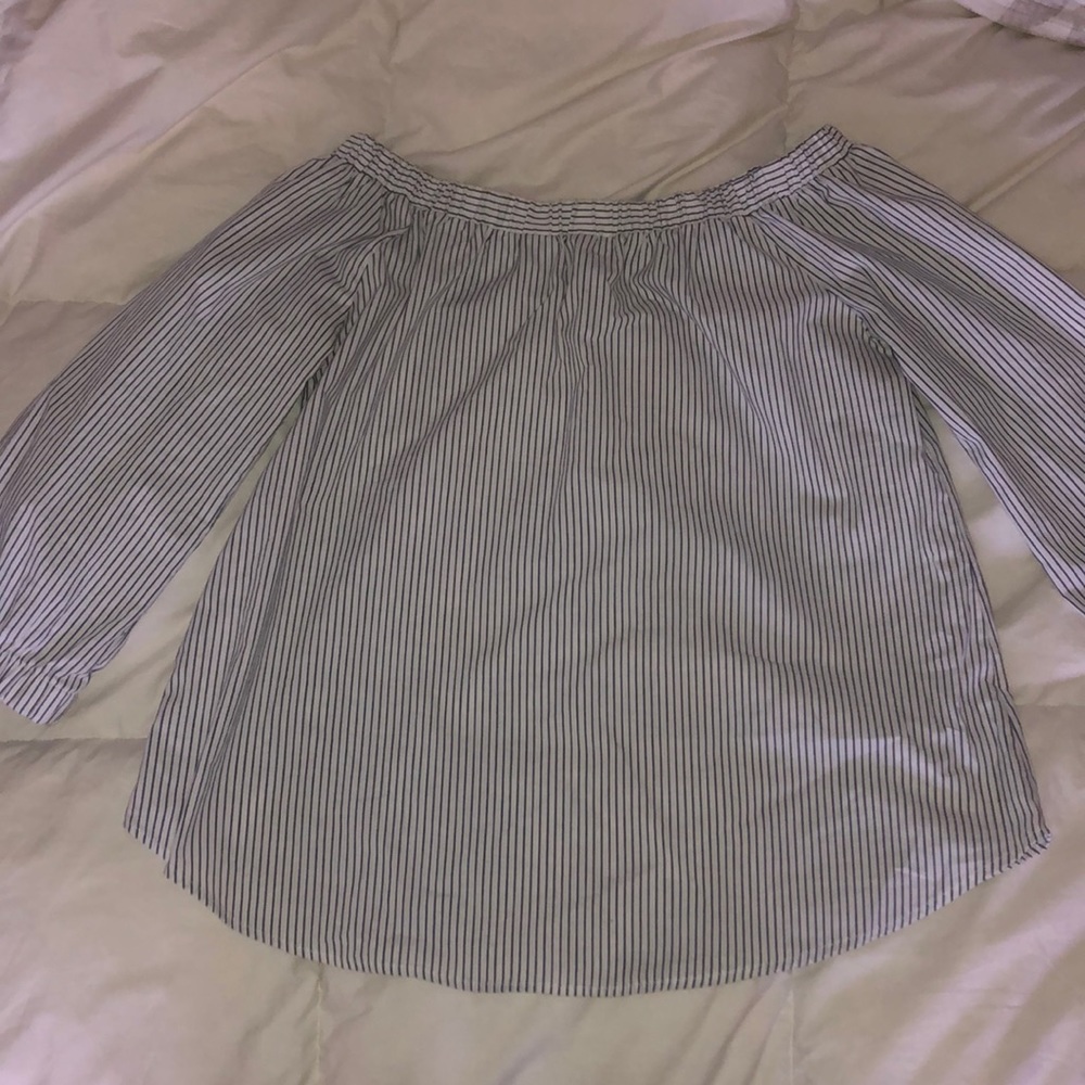 Women’s 3/4 sleeve wide neck shirt